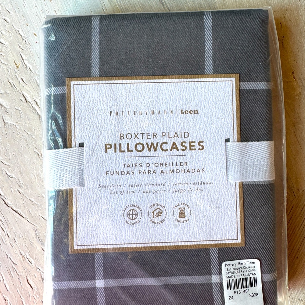 Pottery Barn Teen Boxter Plaid Pillowcases Set of 2 Standard New